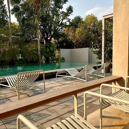 Sunkiss Hotel Bangkok Exterior photo